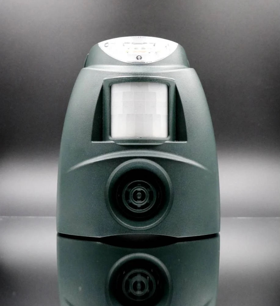 Cleanrth TSBR620 Super Advanced SonicUltrasonic Bird Repeller wTriple Scan Technology